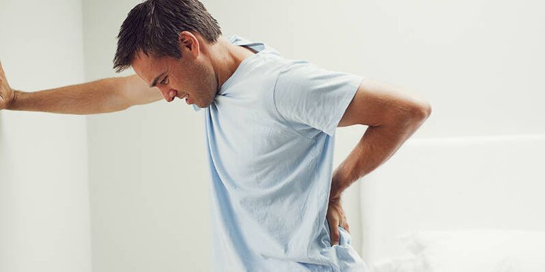 Faible douleur dans la prostatite